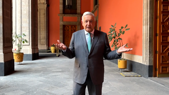 Reaparece López Obrador